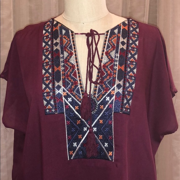 NWT Vintage Dressing Embroidered Poncho Top - Picture 1 of 6